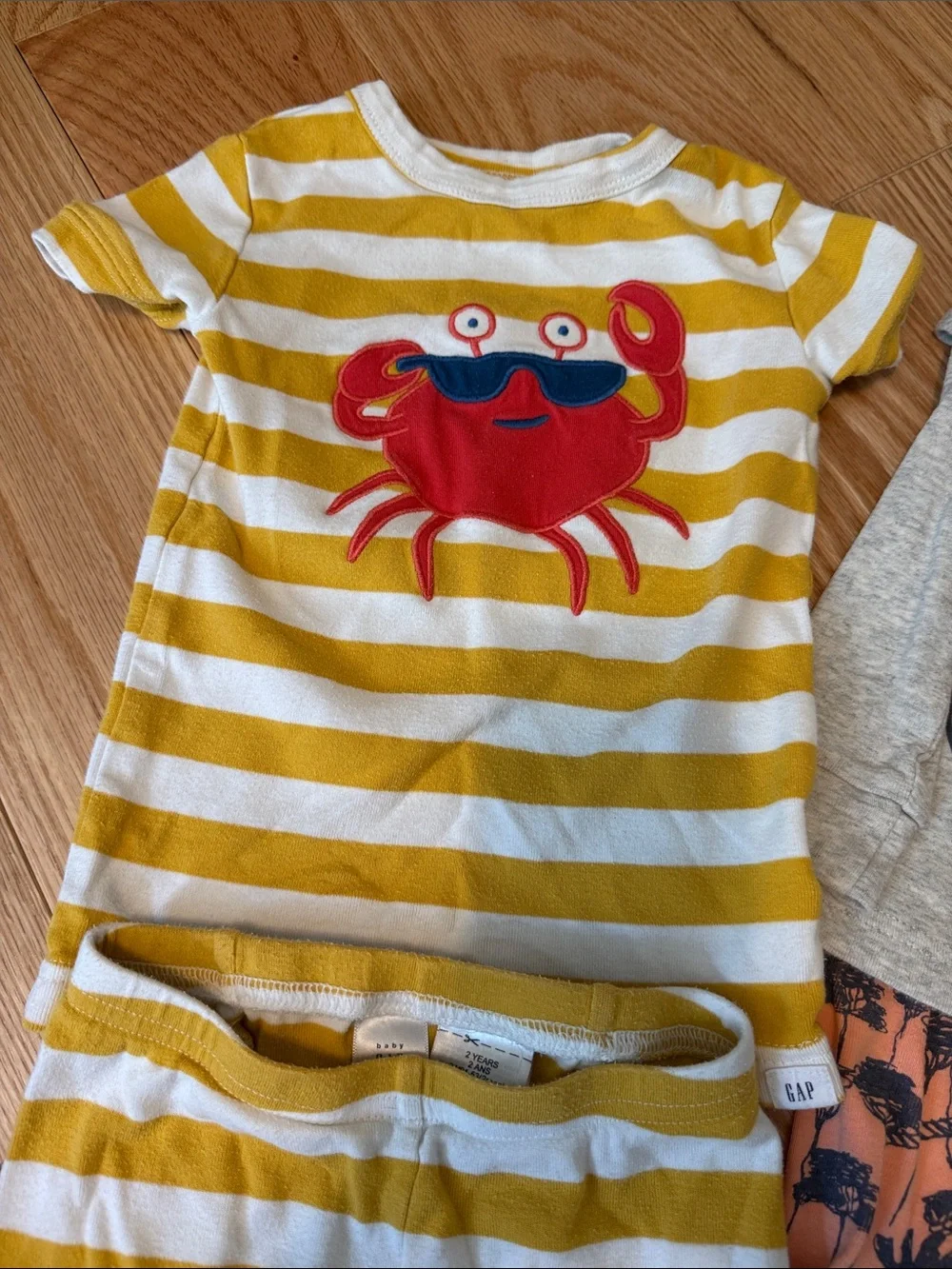 GAP Kids Yellow & White Striped Crab Short Sleeve Pajama Top